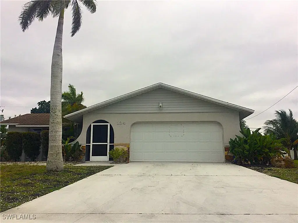Picture of 124 SE 31St St, Cape Coral, FL 33904