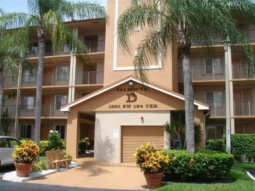 Picture of 1650 SW 124Th Ter 410D, Hollywood FL 33027