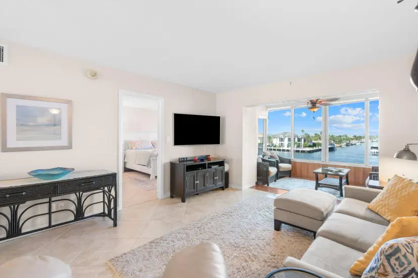 Picture of 901 N Riverside Dr 3D, Pompano Beach FL 33062