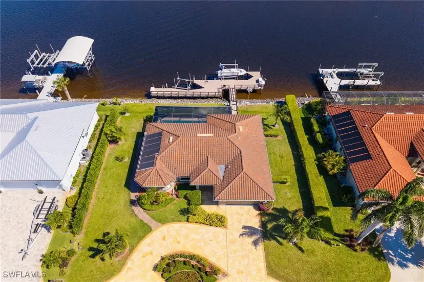 Picture of 171 Sunset Cay, Naples FL 34114