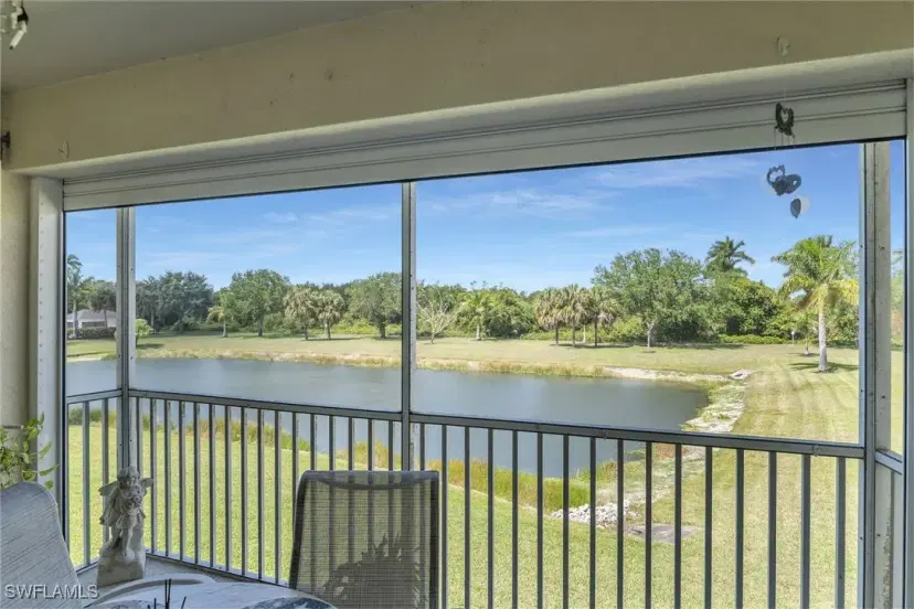 Picture of 338 Newport Dr 1807, Naples FL 34114