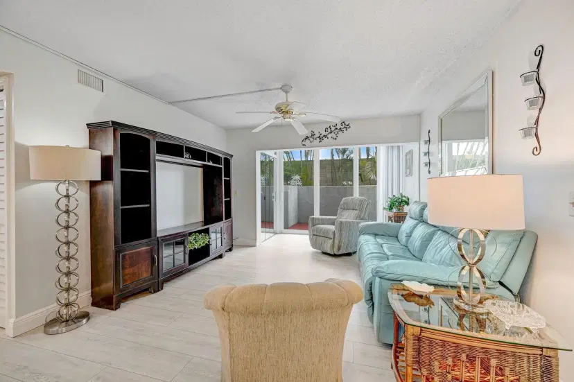 Picture of 969 Sonesta Avenue Ne 101, Palm Bay FL 32905