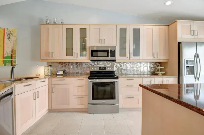Picture of 2 Fawlkland Circle, Boynton Beach FL 33426