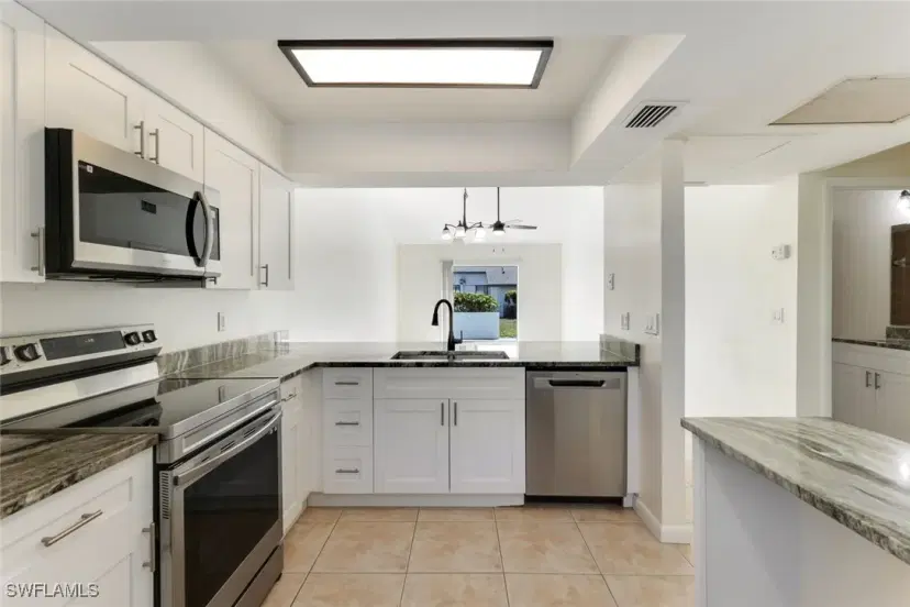 Picture of 3739 SW 9Th Ave 113, Cape Coral FL 33914