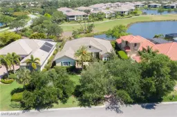 Picture of 3690 River Point Dr, Fort Myers, FL 33905