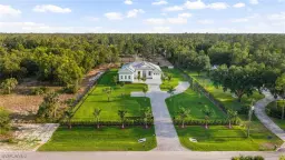 Picture of 162 Jung Blvd E, Naples, FL 34120