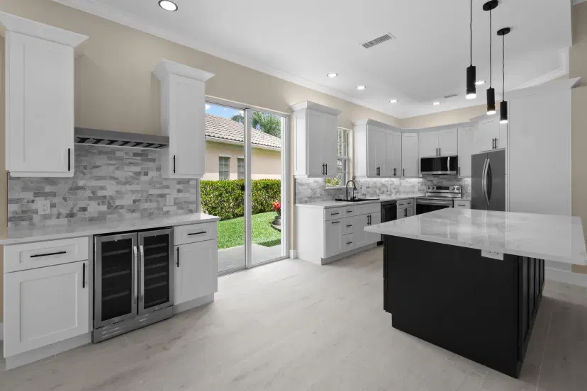 Picture of 8774 SE Retreat Drive, Hobe Sound FL 33455
