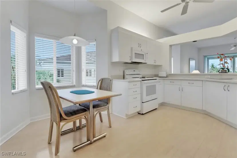 Picture of 7654 Pebble Creek Cir 5-301, Naples FL 34108