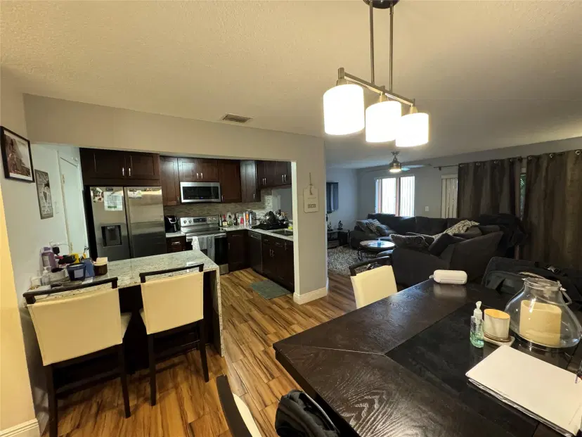 Picture of 1918 Discovery Cir E 1918, Deerfield Beach FL 33442