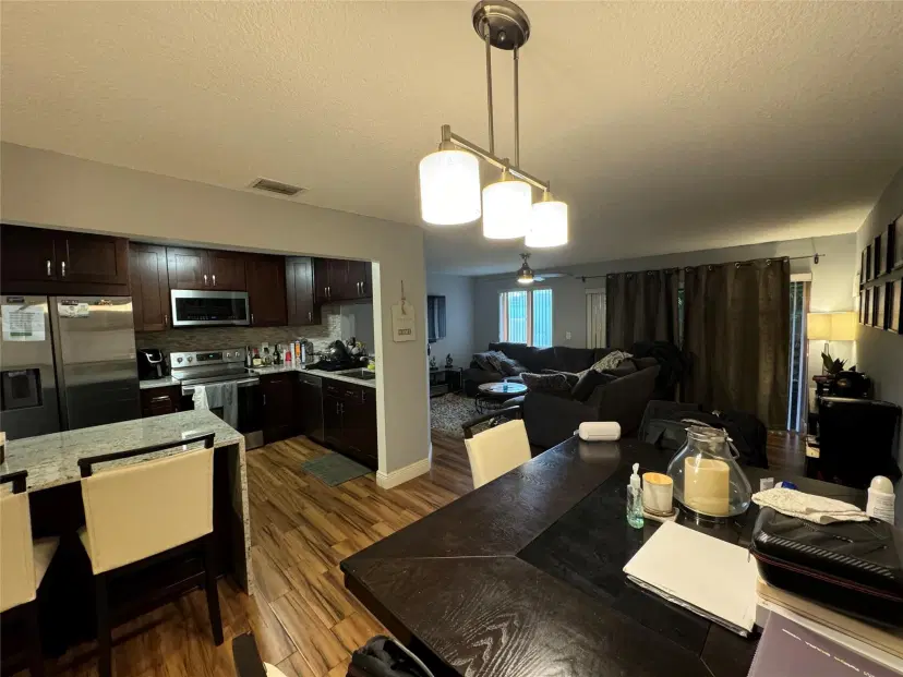 Picture of 1918 Discovery Cir E 1918, Deerfield Beach FL 33442