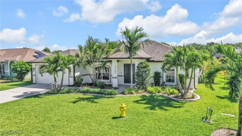 Picture of 11741 Red Hibiscus Dr, Bonita Springs FL 34135
