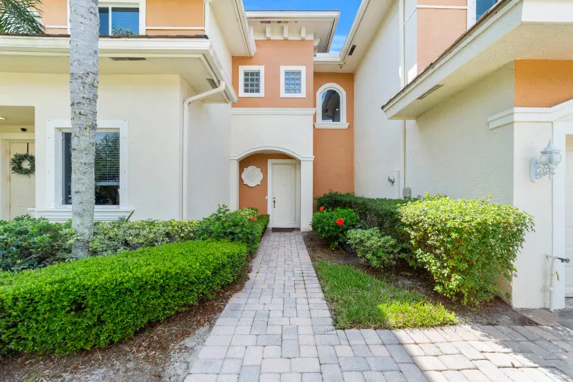 Picture of 2613 Langrove Lane Sw, Vero Beach FL 32962