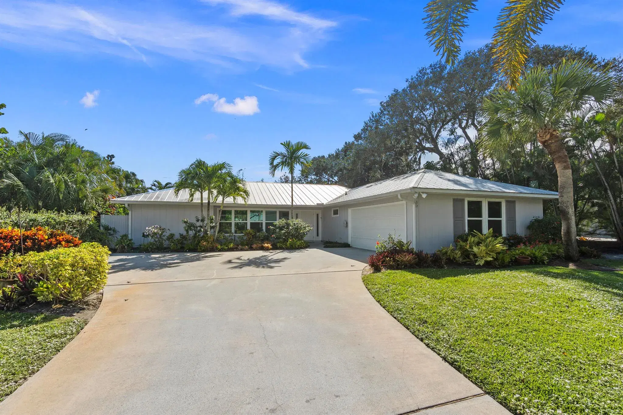 Picture of 7 Riverview Drive, Sewalls Point, FL 34996