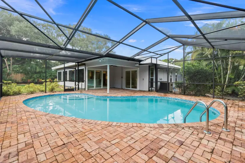 Picture of 7 Riverview Drive, Sewalls Point FL 34996