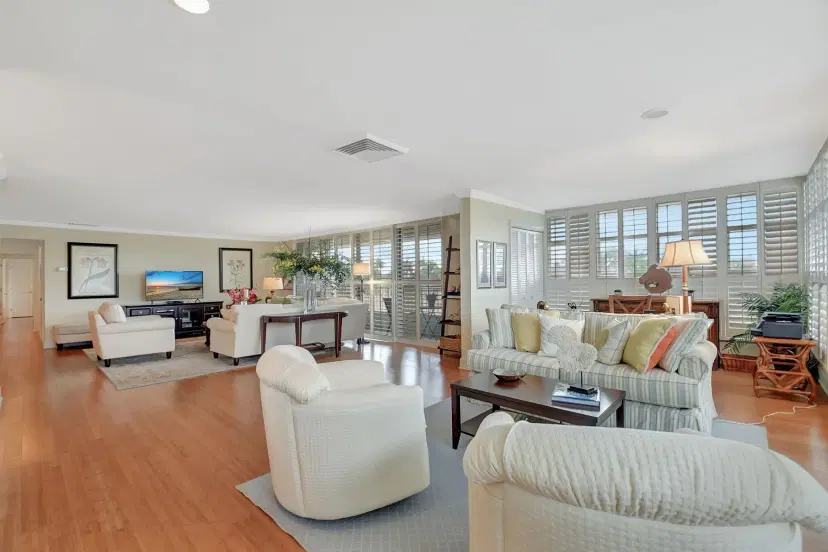 Picture of 227 Brazilian Avenue Ph D, Palm Beach FL 33480