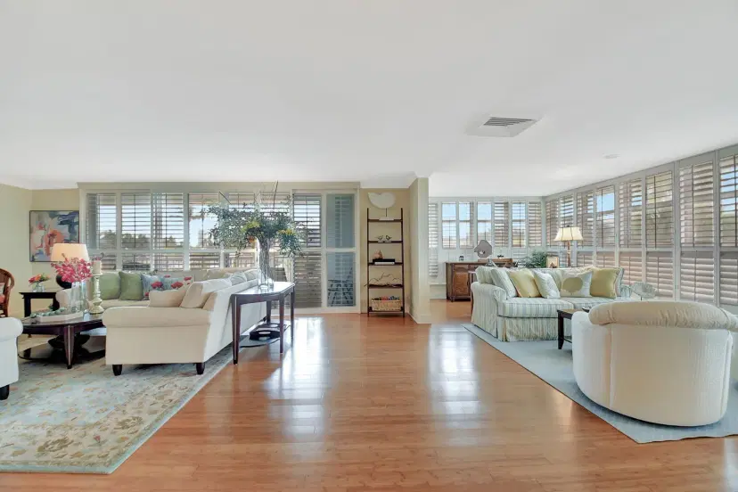 Picture of 227 Brazilian Avenue Ph D, Palm Beach FL 33480