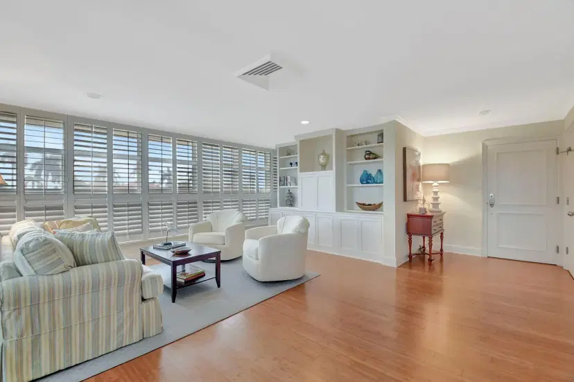 Picture of 227 Brazilian Avenue Ph D, Palm Beach FL 33480