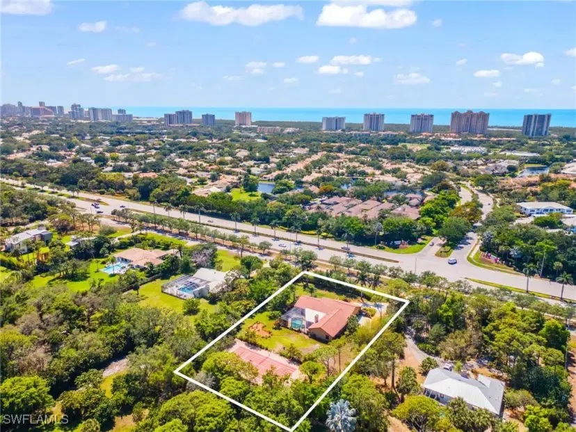 Picture of 6846 Trail Blvd, Naples FL 34108