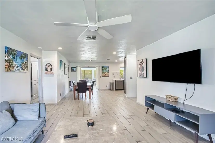 Picture of 18517 Rosewood Rd, Fort Myers FL 33967
