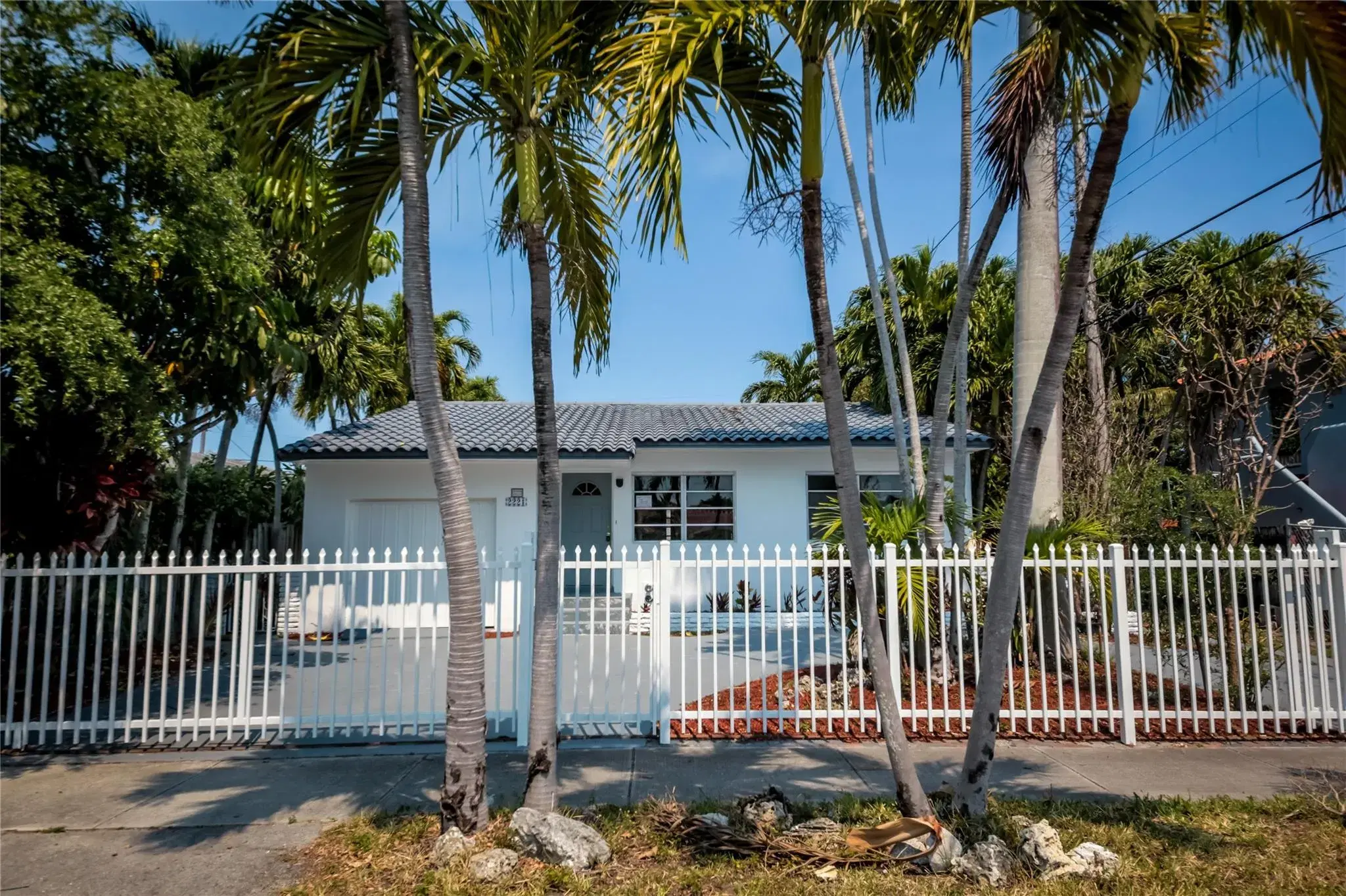 Picture of 2221 SW 13Th St, Miami, FL 33145