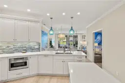 Picture of 8335 Excalibur Cir N7, Naples, FL 34108