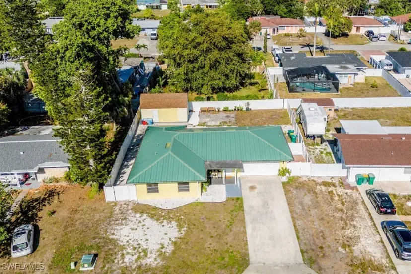 Picture of 2137 44Th St Sw, Naples FL 34116