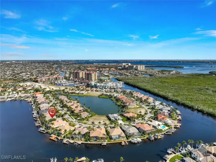 Picture of 1819 Harbour Cir, Cape Coral FL 33914