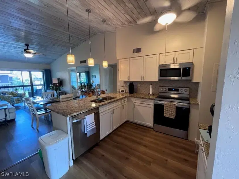 Picture of 32 Greenbrier St 3-204, Marco Island FL 34145