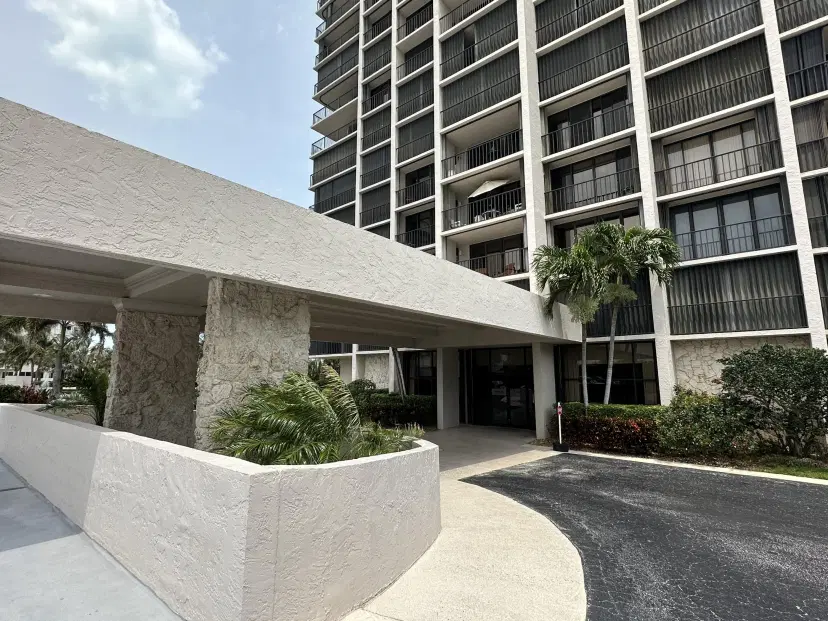 Picture of 5047 N Highway A1A 2, Fort Pierce FL 34949