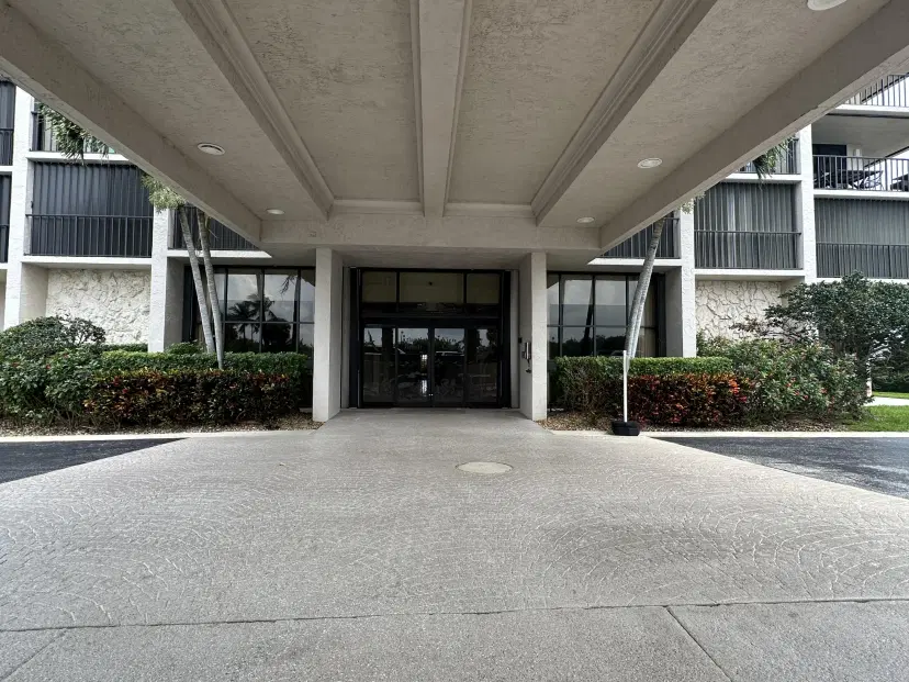 Picture of 5047 N Highway A1A 2, Fort Pierce FL 34949