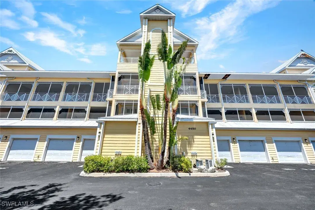 Picture of 4450 Chickee Hut CT 102, Bonita Springs, FL 34134