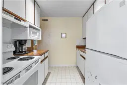 Picture of 676 12Th Ave S 676, Naples, FL 34102