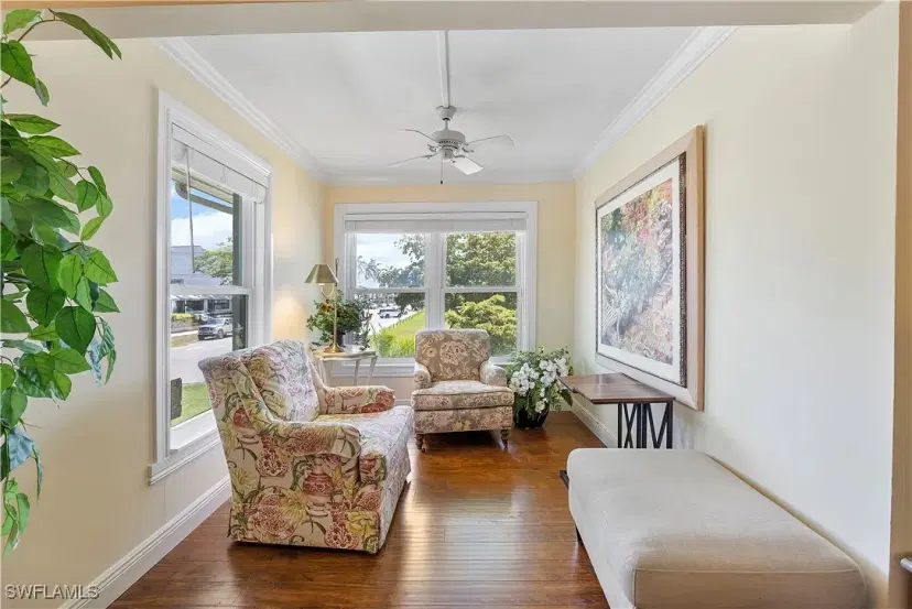 Picture of 676 12Th Ave S 676, Naples FL 34102