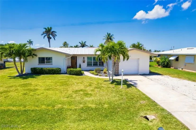 Picture of 5220 Tower Dr, Cape Coral FL 33904