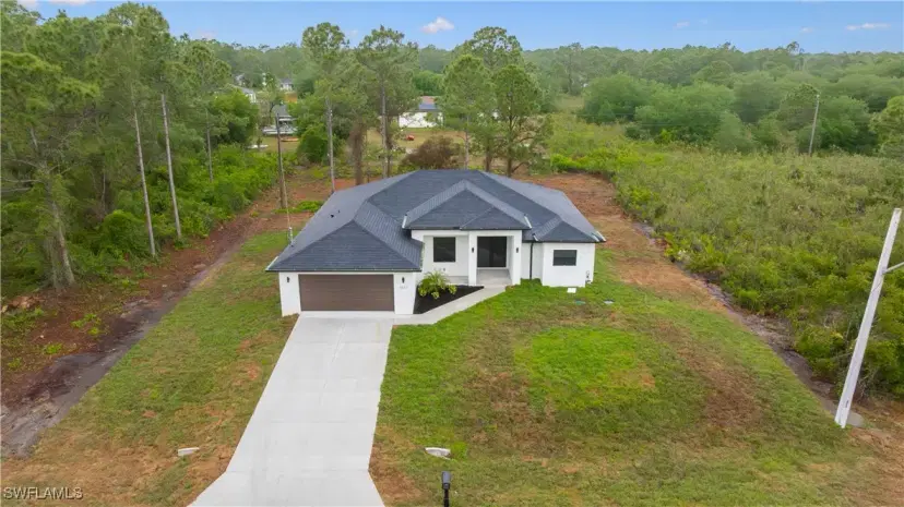 Picture of 1611 Prospect Ave, Lehigh Acres FL 33971
