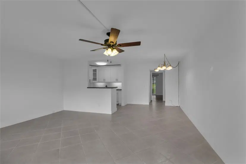 Picture of 177 Fanshaw E, Boca Raton FL 33434