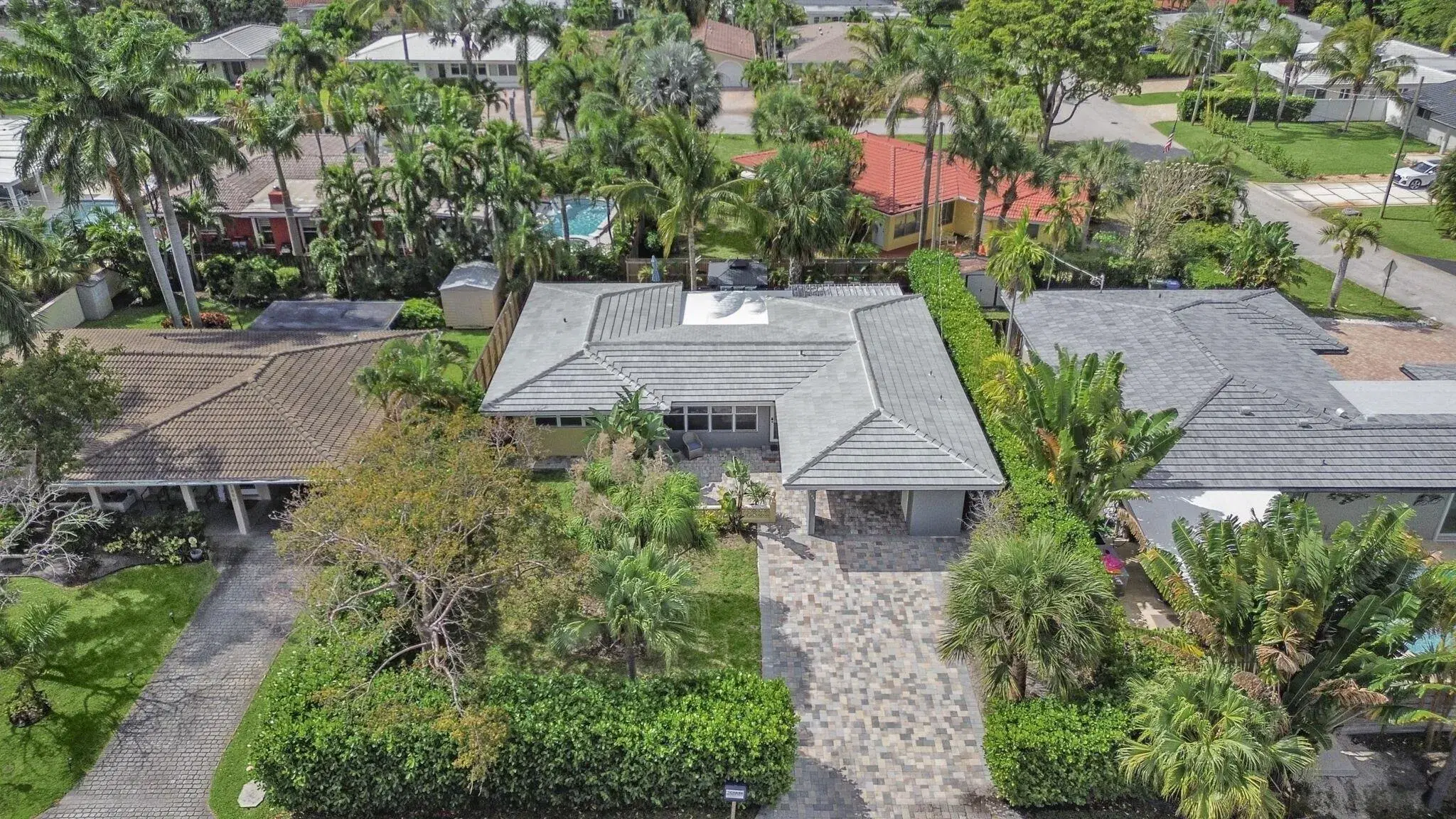 Picture of 1868 NE 33Rd Court, Oakland Park, FL 33306