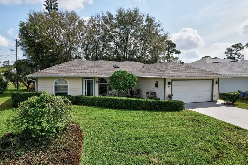 Picture of 125 Nebraska Cir, Sebastian FL 32958