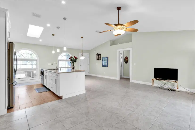 Picture of 125 Nebraska Cir, Sebastian FL 32958