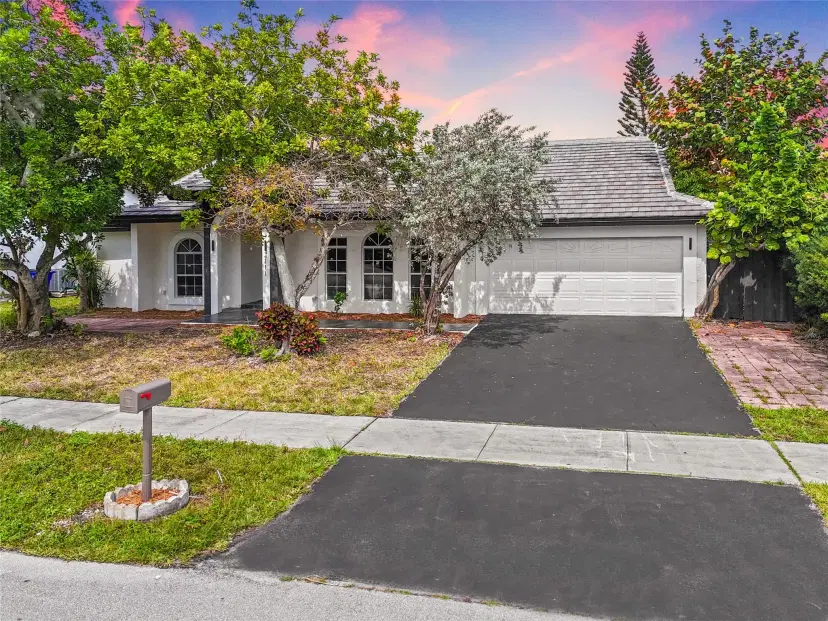 Picture of 2111 NW 76Th Ave, Margate FL 33063
