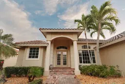 Picture of 237 Bald Eagle Dr, Marco Island, FL 34145