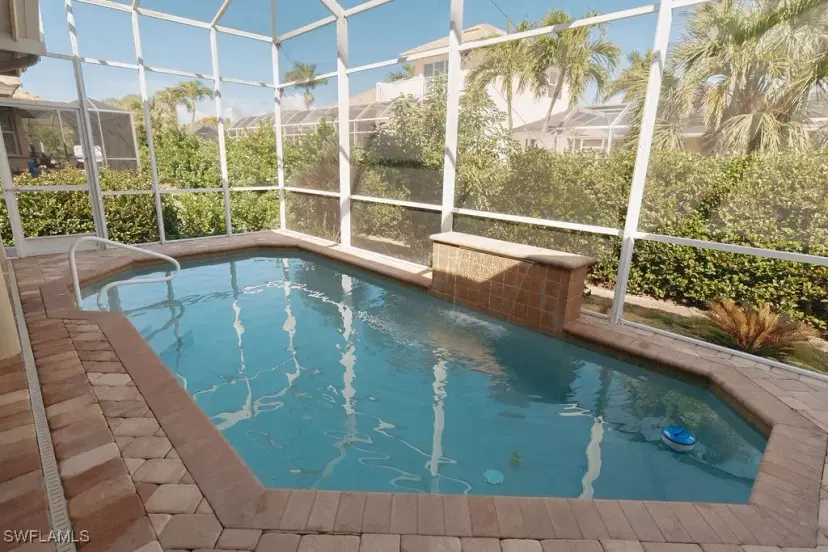 Picture of 237 Bald Eagle Dr, Marco Island FL 34145