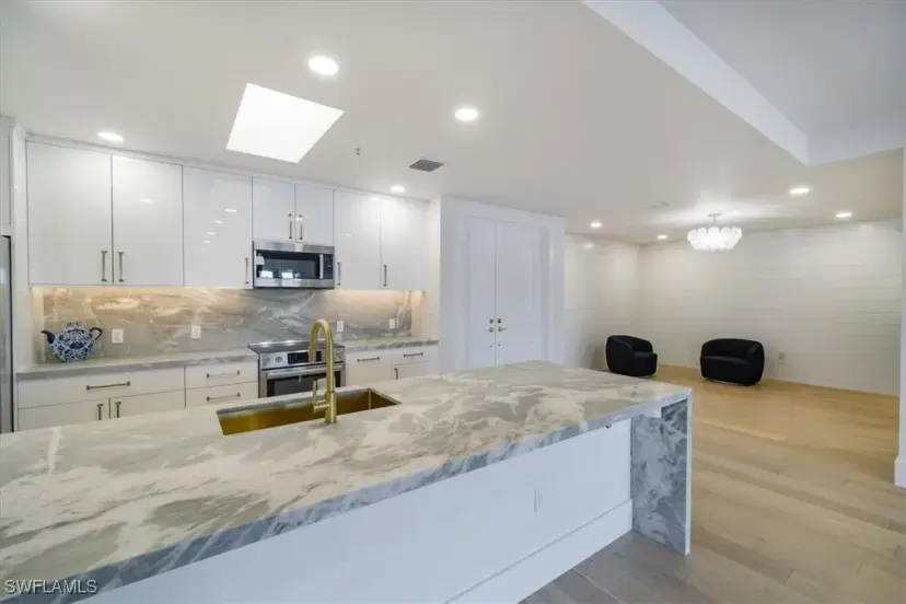 Picture of 780 5Th Ave S 305, Naples FL 34102