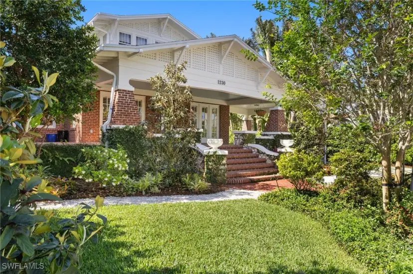 Picture of 1230 Caloosa Dr, Fort Myers FL 33901
