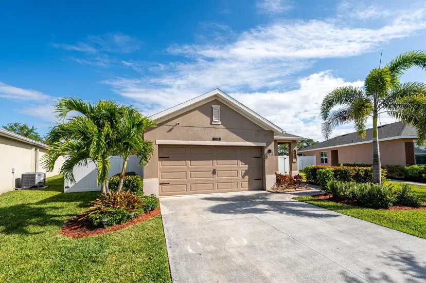 Picture of 11170 SW Hadley Street, Port St Lucie FL 34987