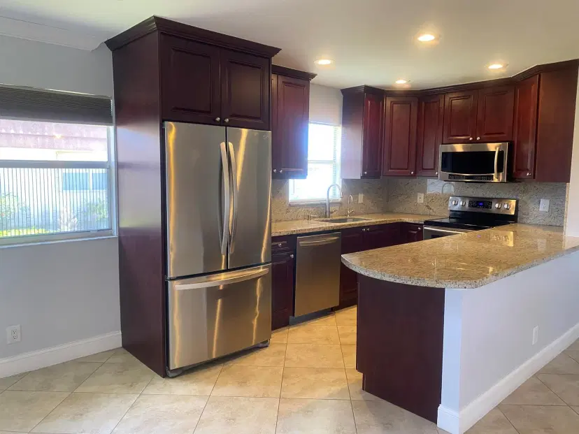 Picture of 184 Seville H, Delray Beach FL 33446