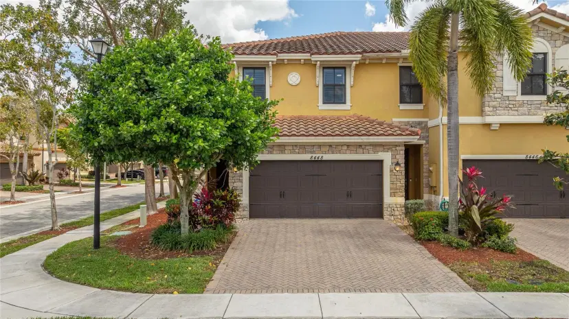 Picture of 8448 Lakeview Trl, Parkland FL 33076