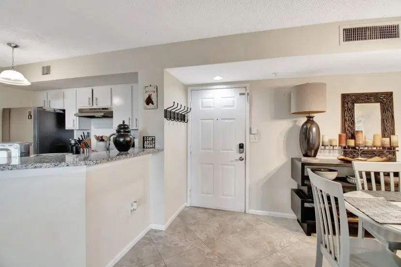 Picture of 1000 Scotia Drive 204, Hypoluxo FL 33462