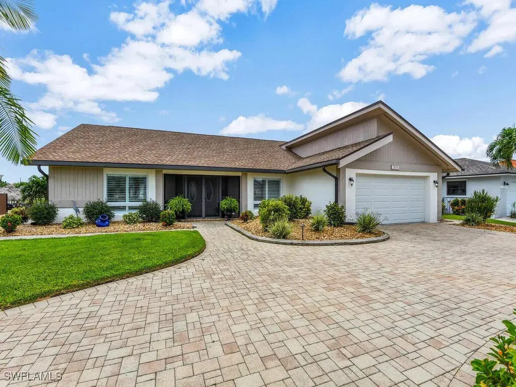 Picture of 2010 SE 28Th St, Cape Coral, FL 33904