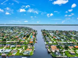 Picture of 2010 SE 28Th St, Cape Coral, FL 33904